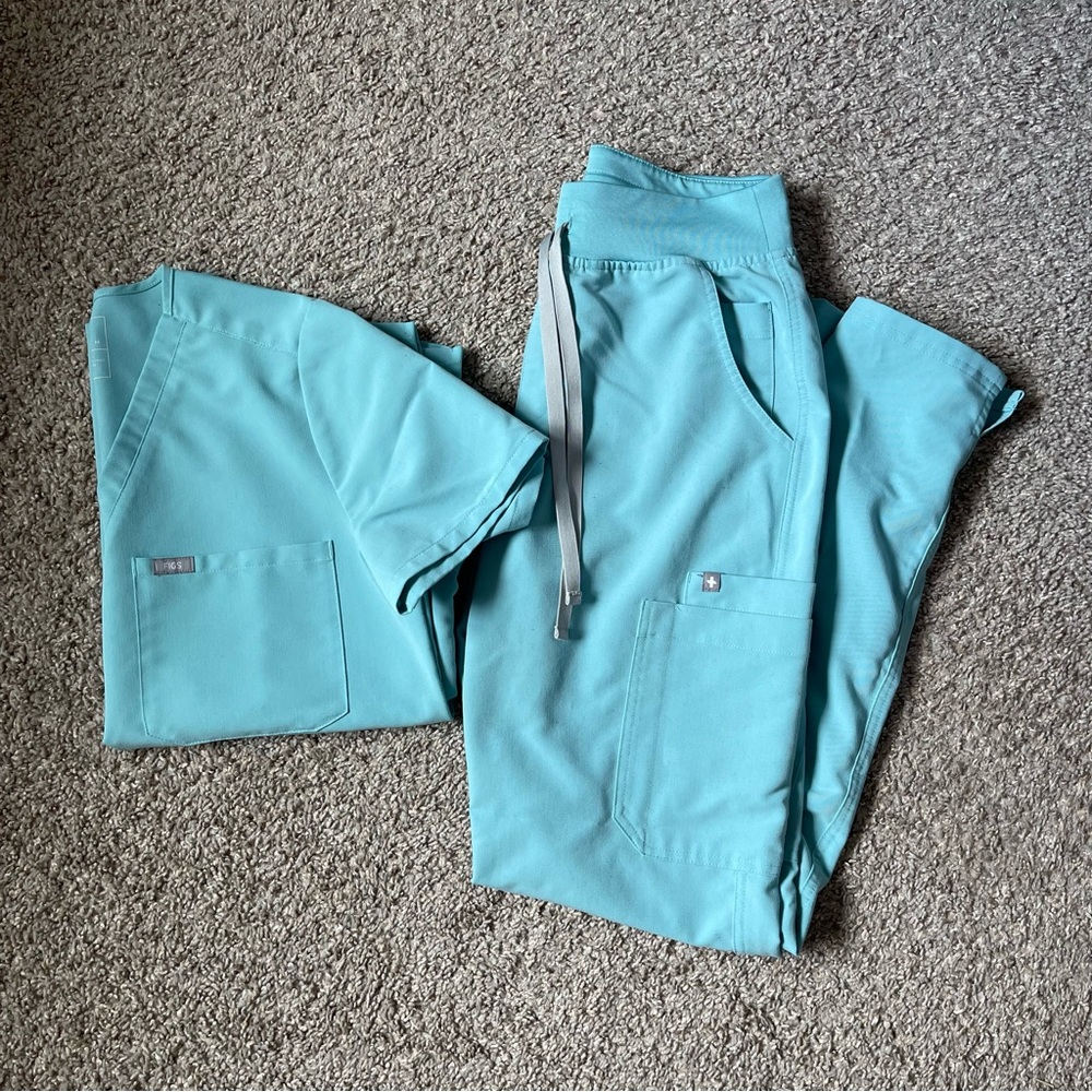Figs Teal Scrub Set